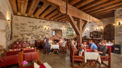 Purtse Castle restaurant Von Taube