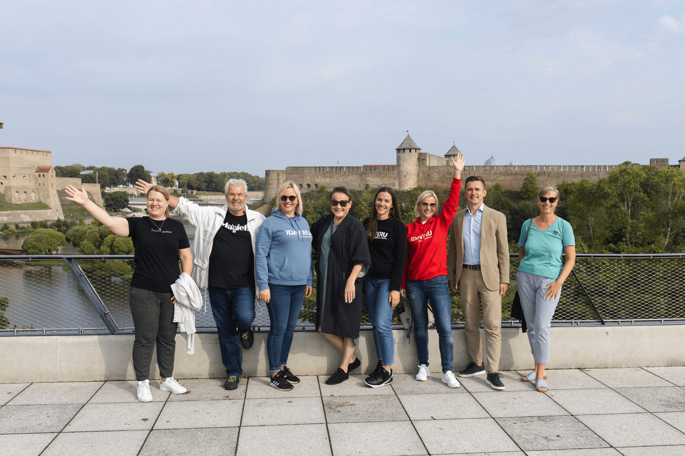 Narva lugu piltides ja sõnades