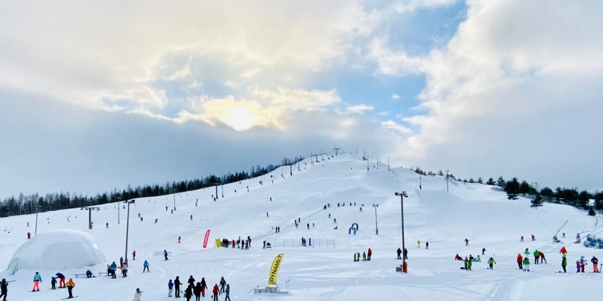 3 = 4 Kiviõli Seikluskeskuses ja 2 = 3 Tuhamäe Hostelis