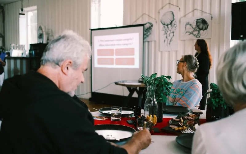 Toila Mereresto Intellektuaalne Mereresto