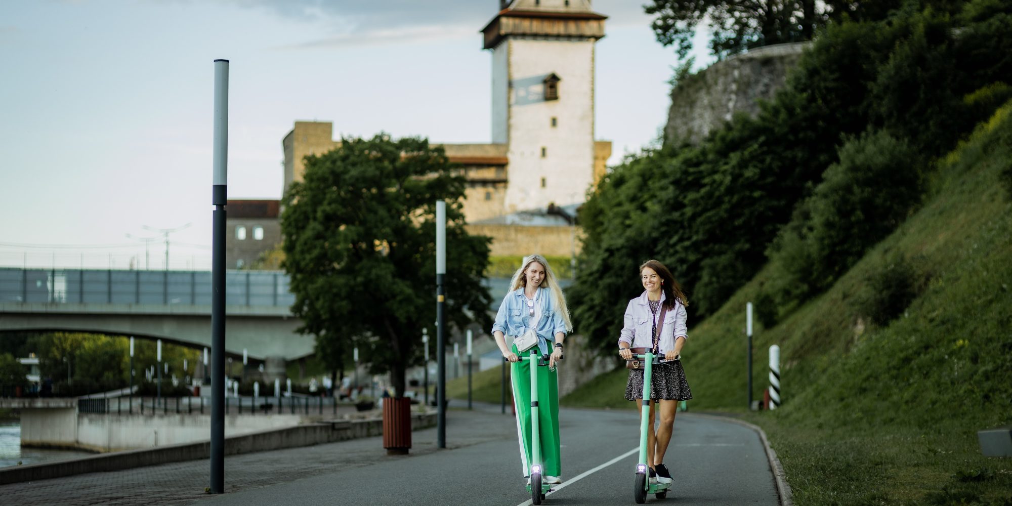 Narva promenaad. Foto Valmar Voolaid